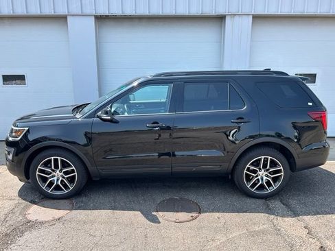 Certified 2017 Ford Explorer Sport w/ Equipment Group 401A AWD/4WD image 3