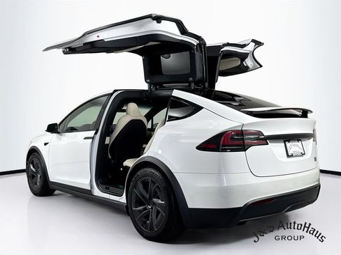 Used 2026 Tesla Model X Plaid AWD/4WD image 5