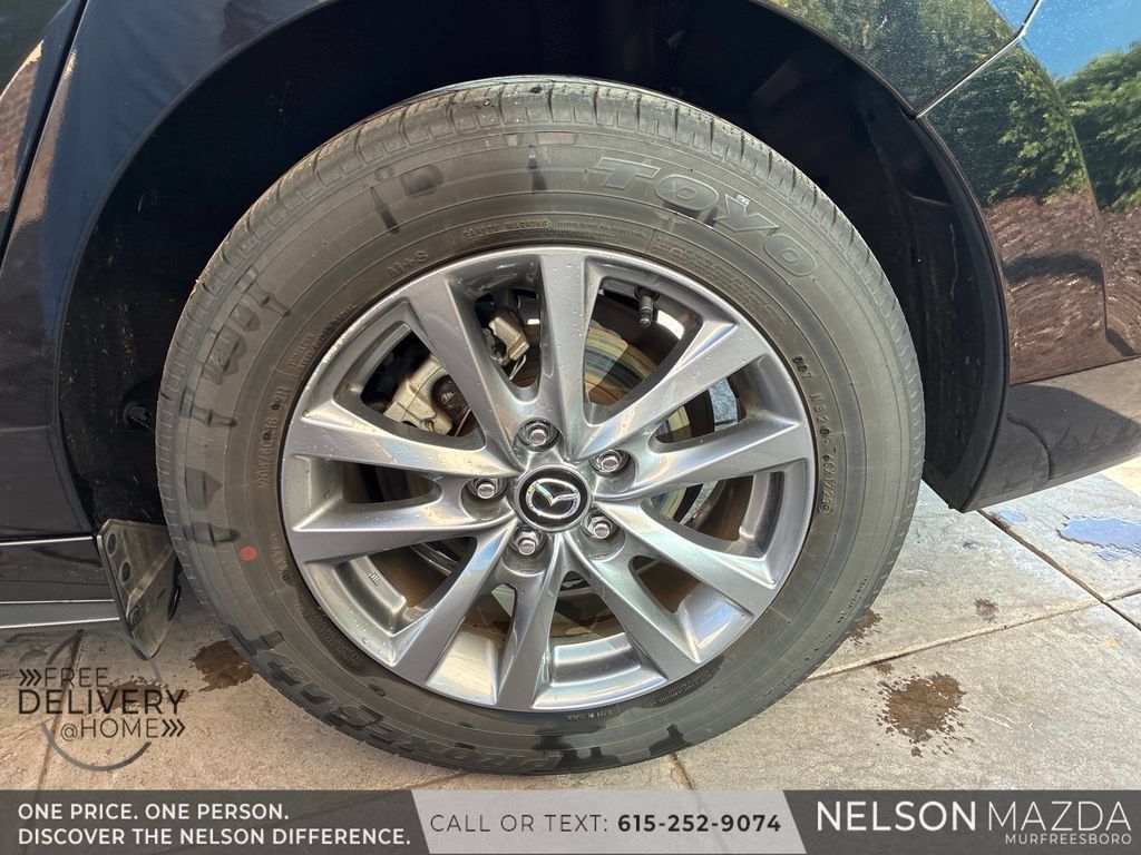 Certified 2025 MAZDA MAZDA3 s FWD image 11