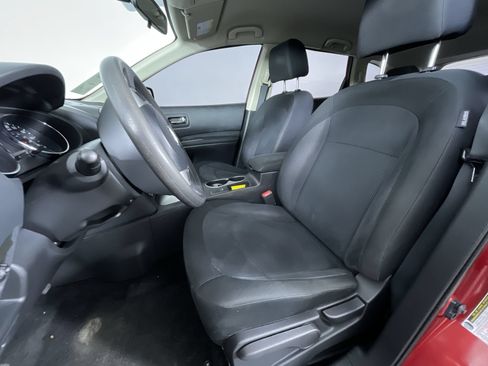 Used 2014 Nissan Rogue S w/ Convenience Package AWD/4WD image 15