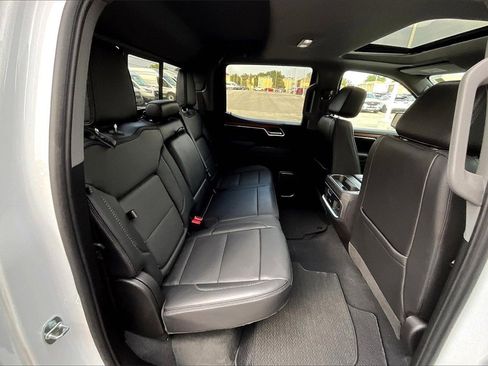 Used 2023 GMC Sierra 1500 Denali w/ Denali Reserve Package image 26
