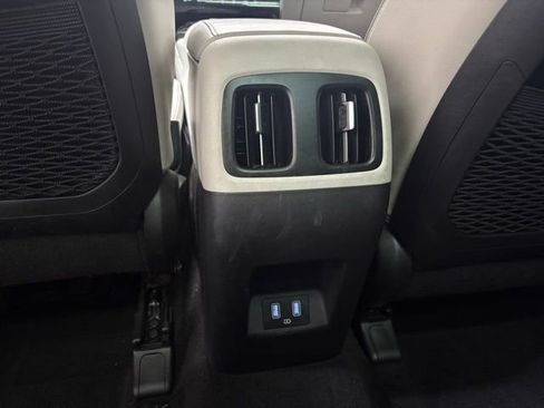 Used 2024 Hyundai Tucson Limited image 22