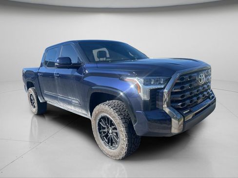 Used 2023 Toyota Tundra Platinum image 2