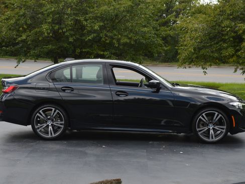 Certified 2023 BMW 330i xDrive Sedan w/ Premium Package AWD/4WD image 12