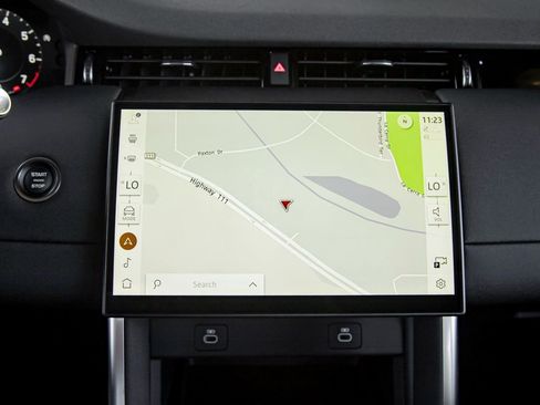 New 2024 Land Rover Discovery Sport S image 17