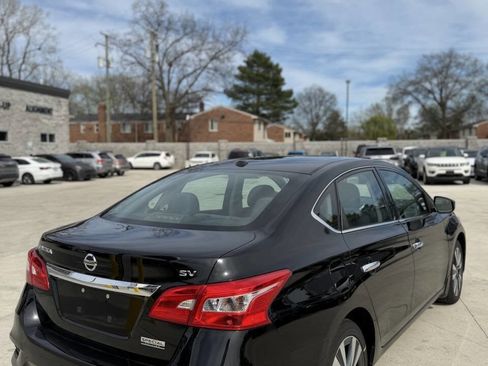Used 2019 Nissan Sentra SV w/ Special Edition Package image 15