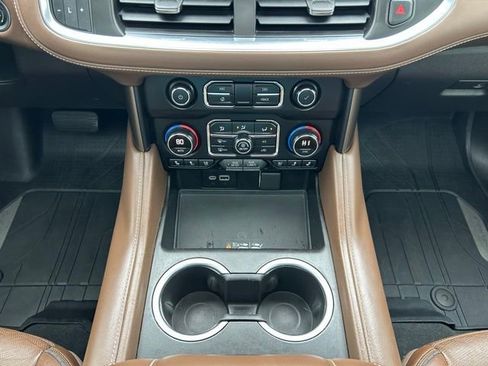 Used 2021 Chevrolet Tahoe High Country w/ Premium Package AWD/4WD image 20