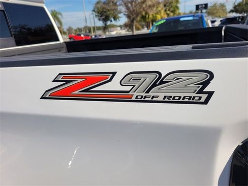 Certified 2025 GMC Sierra 1500 AT4 w/ AT4 Premium Package image 12