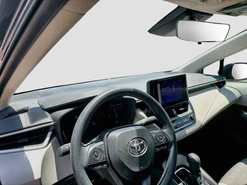 Used 2026 Toyota Corolla LE FWD image 10