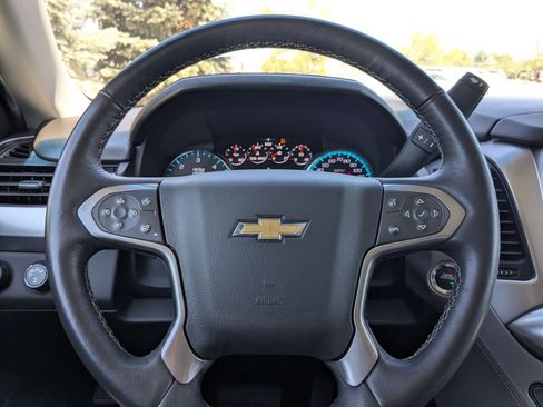 Used 2017 Chevrolet Suburban LT AWD/4WD image 16