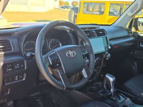 Certified 2022 Toyota 4Runner TRD Off-Road Premium image 15