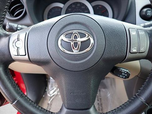 Used 2010 Toyota RAV4 Limited AWD/4WD image 16