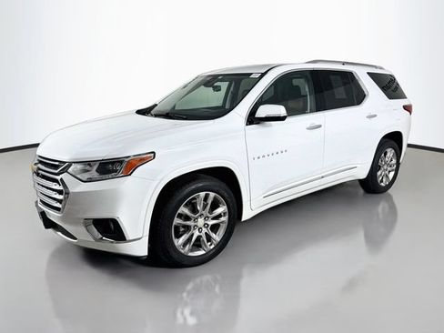 Used 2019 Chevrolet Traverse High Country AWD/4WD image 3