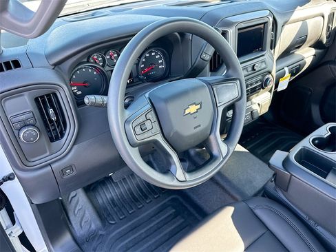 New 2026 Chevrolet Silverado 1500 W/T image 6