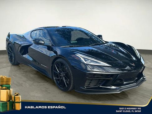 Used 2023 Chevrolet Corvette Stingray Coupe w/ Z51 Performance Package image 7