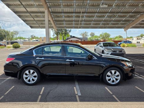 Used 2010 Honda Accord EX-L image 6