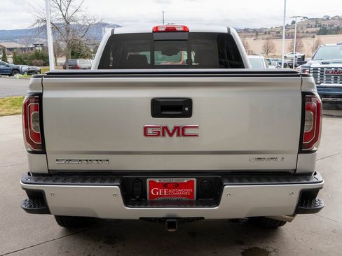 Used 2018 GMC Sierra 1500 Denali w/ Denali Ultimate Package image 6