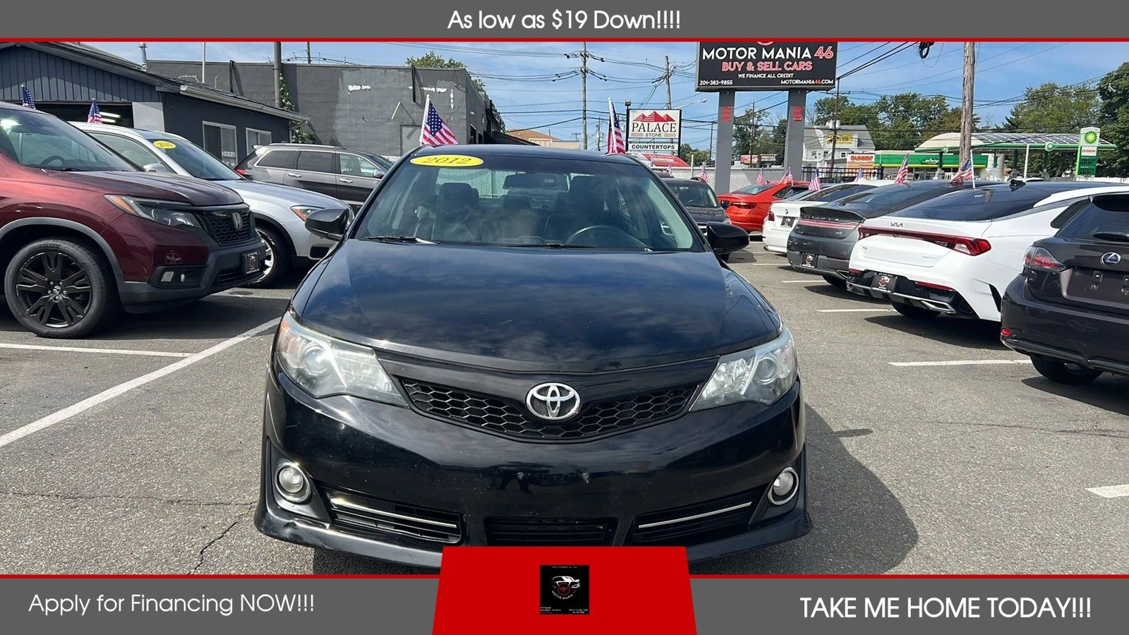 Used 2012 Toyota Camry SE FWD image 8