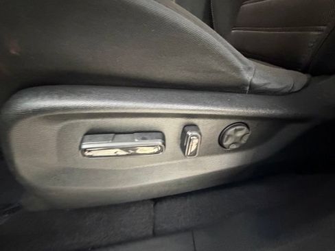 Used 2019 Honda CR-V EX image 28