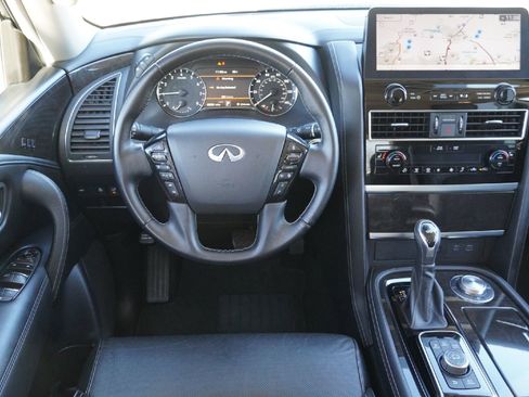 Certified 2024 INFINITI QX80 Luxe image 26