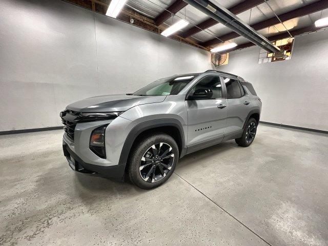 Certified 2026 Chevrolet Equinox RS w/ LPO, Floor Liner Package AWD/4WD image 1