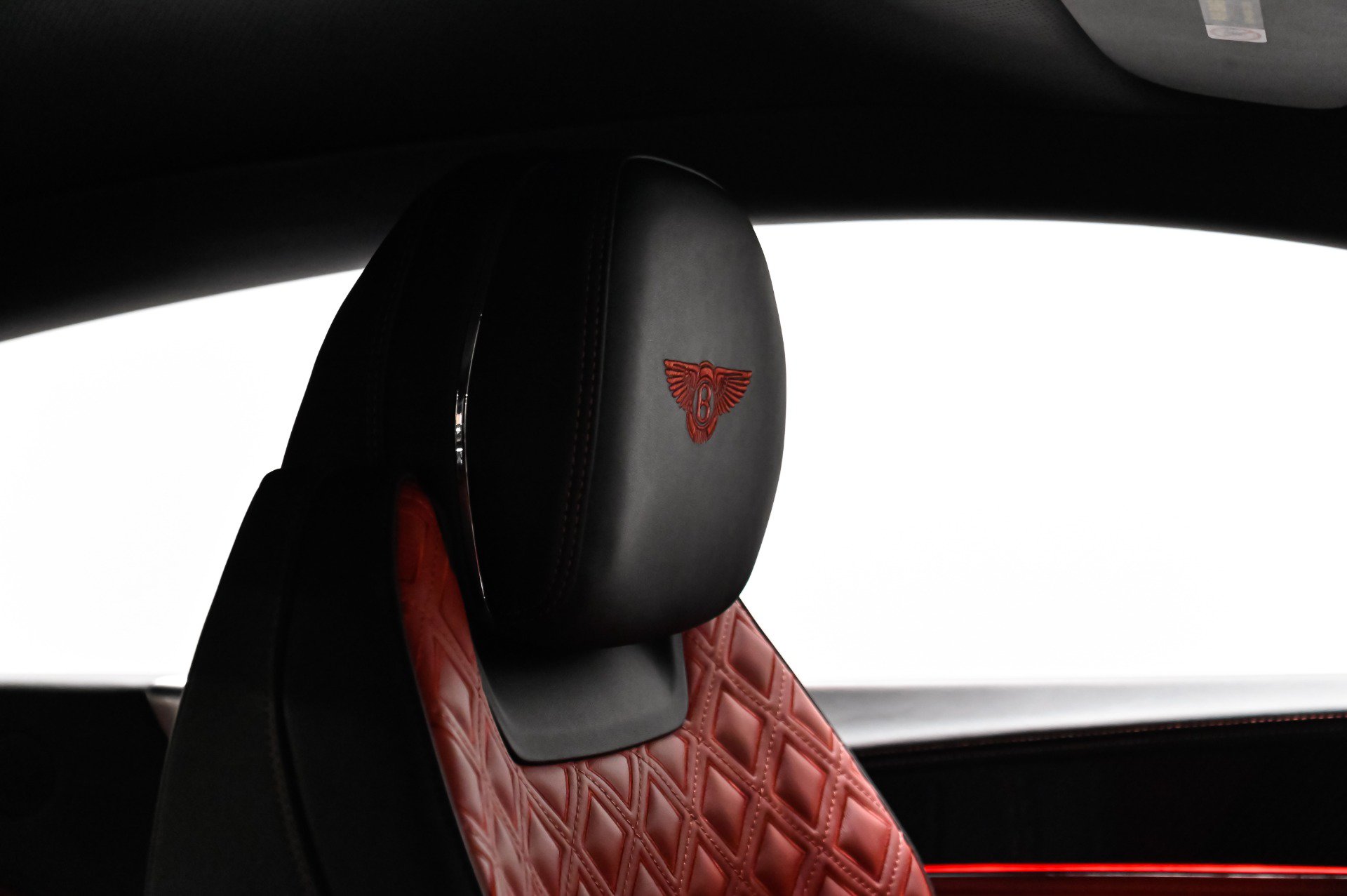 Used 2020 Bentley Continental GT AWD/4WD image 43