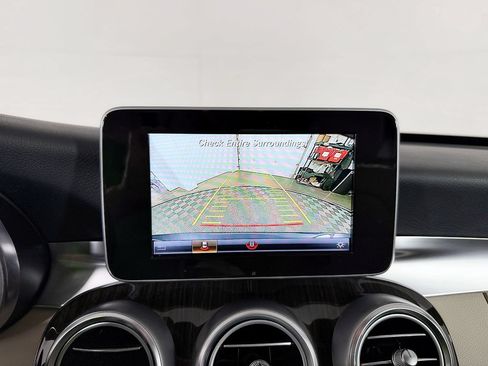 Used 2018 Mercedes-Benz C 300 4MATIC Sedan image 67