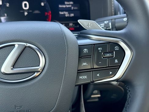 Used 2026 Lexus IS 350 F Sport w/ Accessory Package Z1 RWD image 27