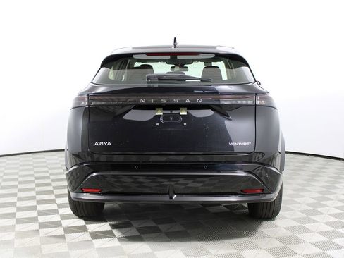 Used 2024 Nissan Ariya FWD image 30