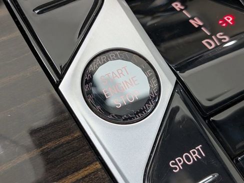 Used 2023 BMW X7 M60i w/ Executive Package image 21