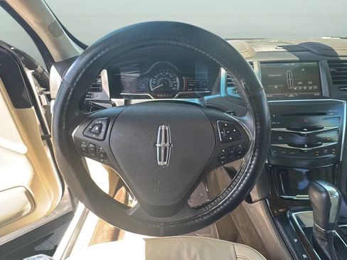 Used 2014 Lincoln MKS w/ Equipment Group 101A FWD image 21