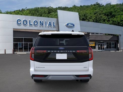 New 2025 Ford Expedition Max Platinum w/ Platinum Ultimate Package AWD/4WD image 5