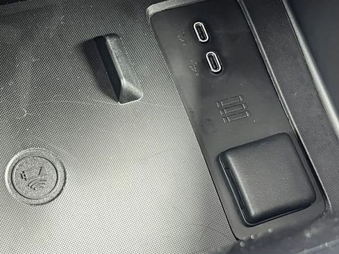 New 2026 Chevrolet Silverado EV LT AWD/4WD image 40