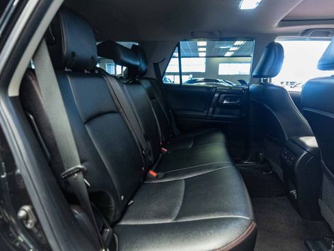 Used 2021 Toyota 4Runner TRD Off-Road Premium w/ Moonroof Package AWD/4WD image 12