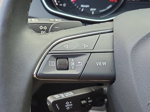 Used 2023 Audi Q5 2.0T Premium w/ Convenience Package AWD/4WD image 24