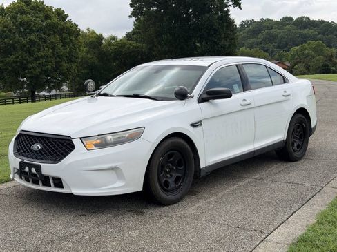 Used 2014 Ford Taurus Police Interceptor AWD image 14