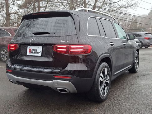 Used 2024 Mercedes-Benz GLB 250 4MATIC image 7