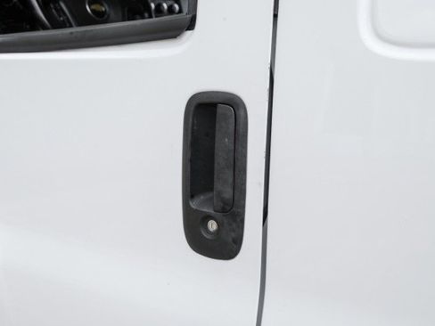 Used 2021 Chevrolet Express 2500 w/ Driver Convenience Package image 32