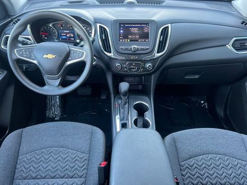 Used 2023 Chevrolet Equinox LT FWD image 16