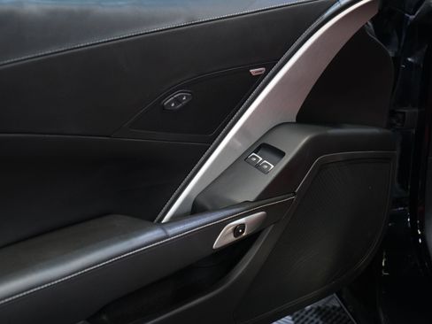 Used 2014 Chevrolet Corvette Stingray Coupe RWD image 21