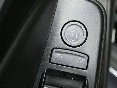 Used 2020 GMC Yukon SLE image 13