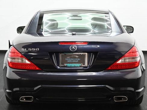Used 2009 Mercedes-Benz SL 550 w/ Premium I Pkg image 4