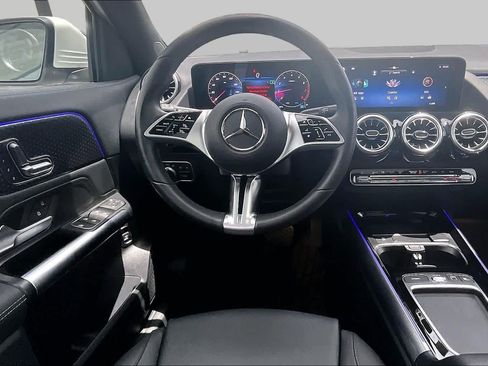 Certified 2026 Mercedes-Benz GLA 250 image 6