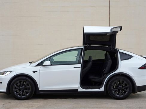 Used 2022 Tesla Model X AWD/4WD image 51