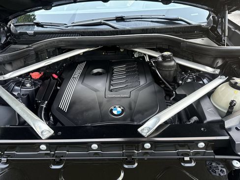 Used 2020 BMW X5 xDrive40i w/ Executive Package AWD/4WD image 18