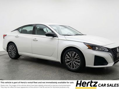 Used 2025 Nissan Altima 2.5 SV