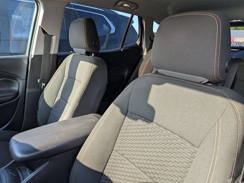 Used 2021 GMC Terrain SLE w/ Driver Convenience Package FWD image 10