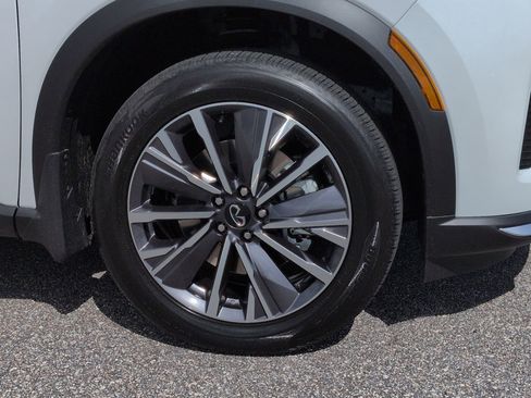 New 2026 INFINITI QX60 Luxe w/ Cargo Package image 12