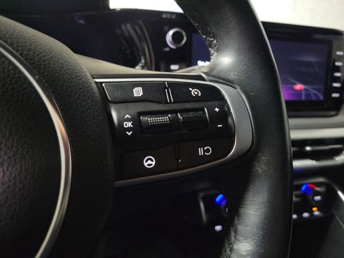 Used 2023 Kia K5 GT-Line image 24