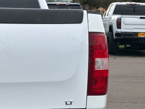 Used 2007 Chevrolet Silverado 2500 LT image 24